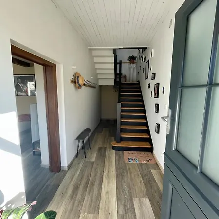 Aux Pieds Des Pyrenees Feriehus